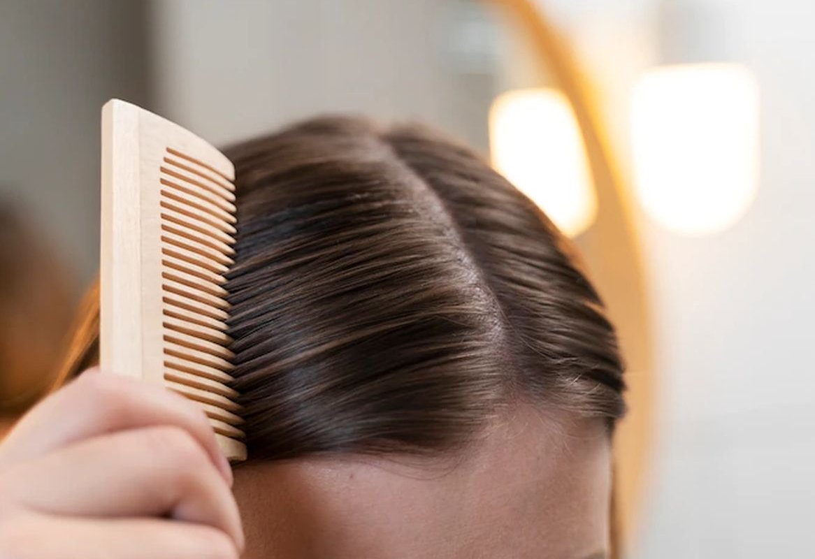 to comb your hair