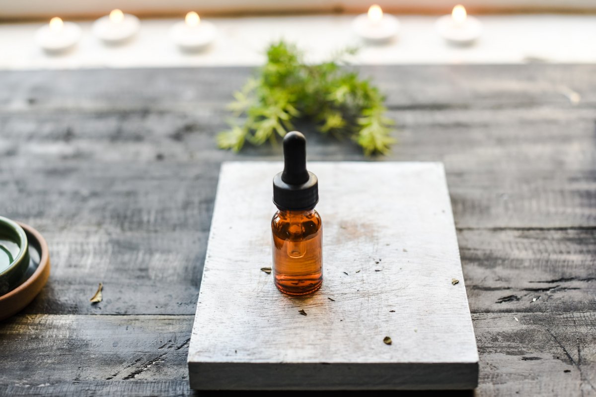 These essential oils will help you fall asleep faster - doctor's recommendations