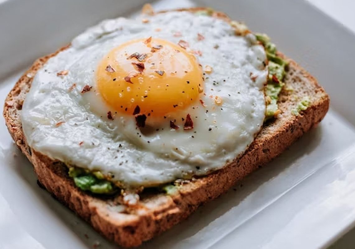 bread with egg