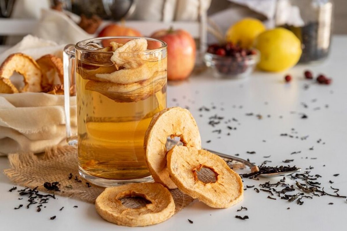 dried fruit drink