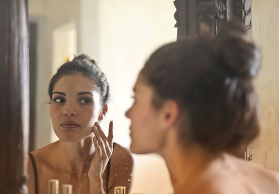 girl in front of a mirror