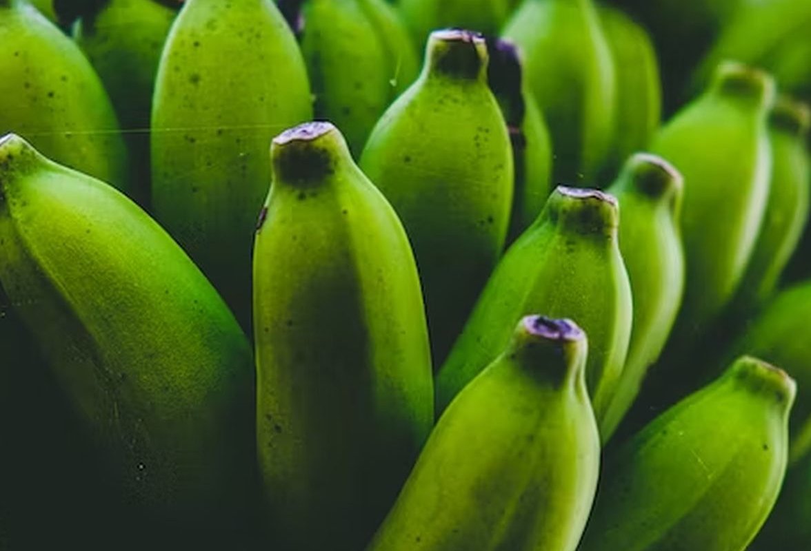 green bananas