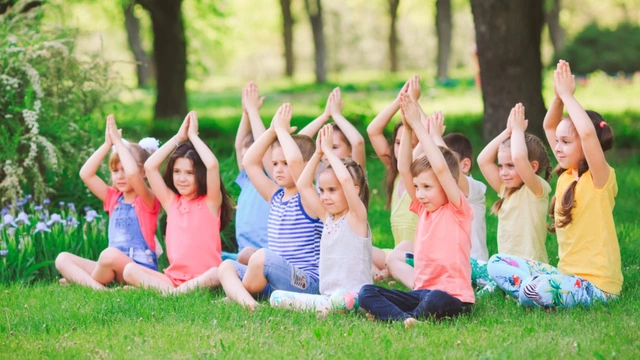 Ten-minute yoga classes reduce anxiety in primary school students
